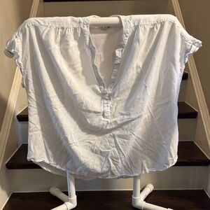 Crown & Ivy White Women's Blouse
